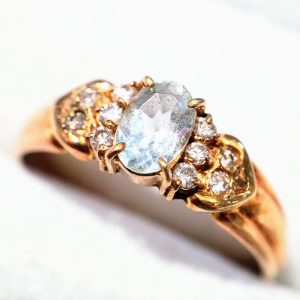 K18 アクアマリン メレダイヤ0.12ct リング