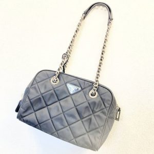PRADA プラダ シルバーチェーン ショルダーバッグ