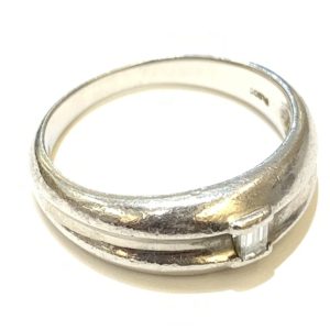 K18WG メレダイヤ付きリング