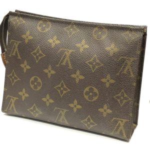 ルイヴィトン ポッシュ・トワレ モノグラム ポーチ
