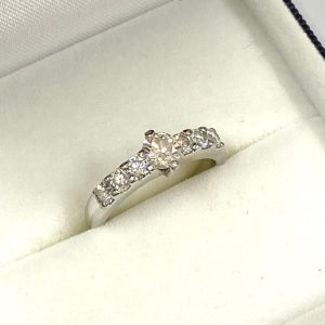 Pt900 プラチナ900 ダイヤモンド リング
