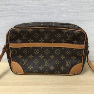 ヴィトン モノグラム トロカデロ27