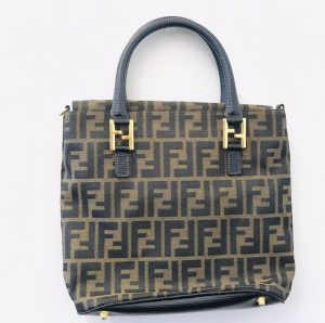 FENDI ズッカ柄 ハンドバッグ