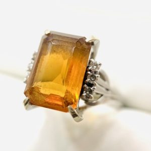 Pt900 オレンジサファイア リング