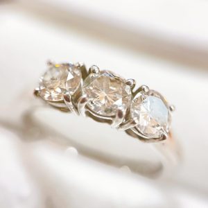 Pt900(プラチナ900) ダイヤモンドリング