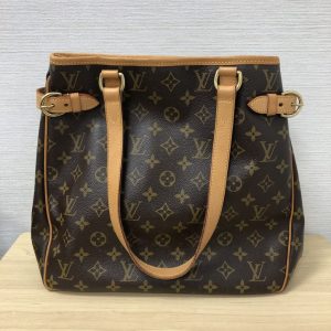 ヴィトン モノグラム バティニョール ヴェルティカル