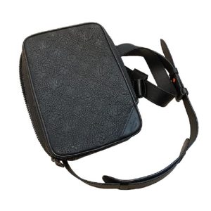 Louis Vuitton ユーティリティ トリヨン ショルダーバッグ