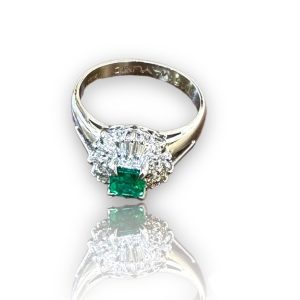 Pt900 エメラルド メレーダイヤ リング