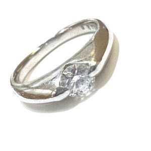 Pt900 ダイヤモンド 0.43ct リング