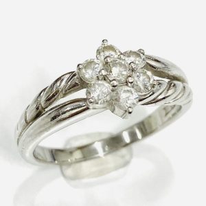 Pt900 メレダイヤ付きリング