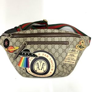 グッチ GGスプリーム ボディーバッグ