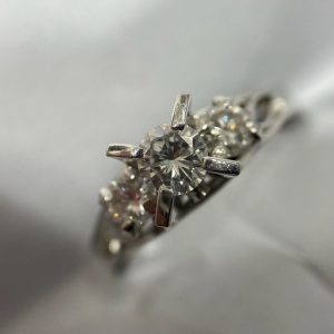 ダイヤの指輪お買取致しました買取専門店さすがや立川南口店