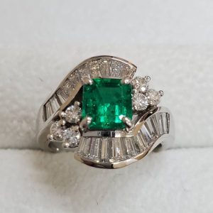 リング エメラルド ダイヤモンド プラチナ