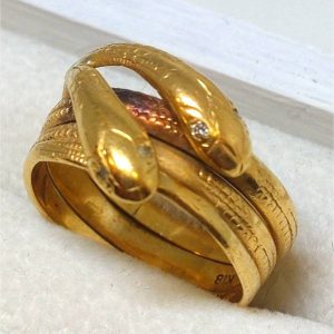 K18　スネークリング　メレダイヤ付き