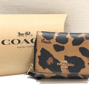 コーチ / 三つ折り財布