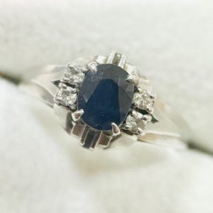 Pt900(プラチナ900) サファイアリング