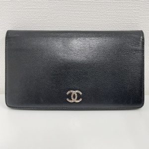 CHANEL シャネル 長財布  キャビアスキン
