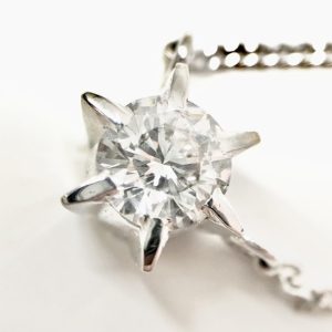 Pt900(プラチナ900)ダイヤモンドネックレス