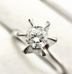 Pt900 ダイヤリング