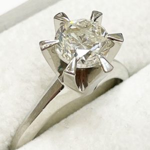 Pt900 ダイヤモンドリング