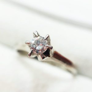 Pt900　ダイヤモンドリング