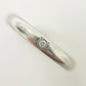 Pt1000 メレダイヤ0.01ct付きリング