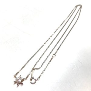 Pt900 ダイヤモンド0.35ctネックレス