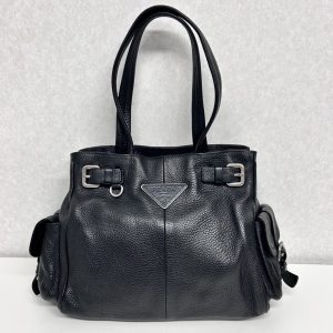 プラダ ハンドバッグ