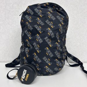 FENDI×FILA コラボリュック
