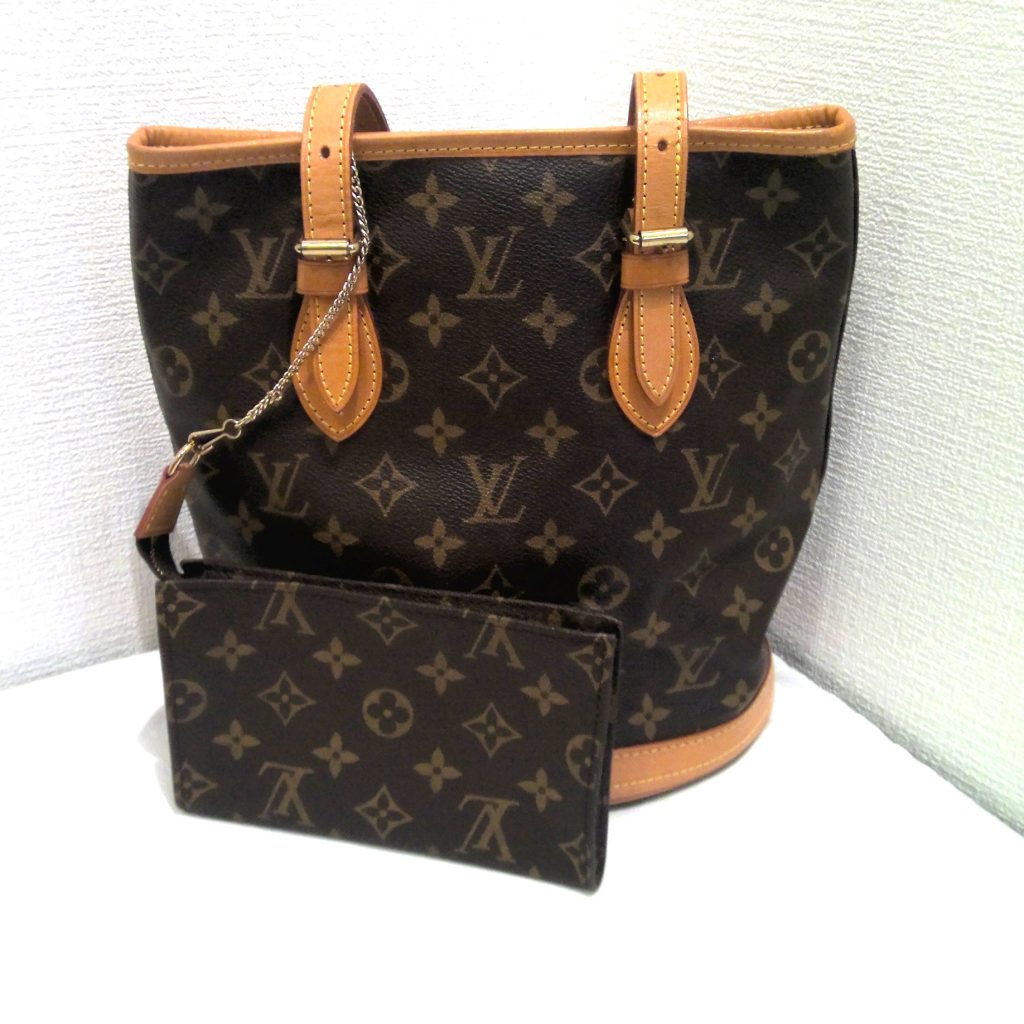 Louis Vuitton　モノグラム　バケットPM　M42238