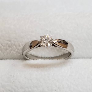 ダイヤモンド Pt900 指輪 宝石 ジュエリー