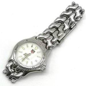 タグホイヤー　腕時計