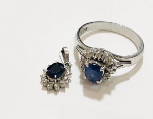 Pt900 メレダイヤ付きサファイア リング&トップ