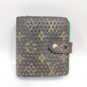 LOUIS VUITTON ルイ・ヴィトン コンパクト・ジップ M95218 ペルフォ