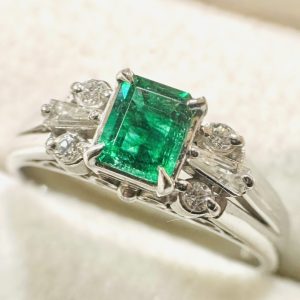 Pt850(プラチナ850) エメラルドリング