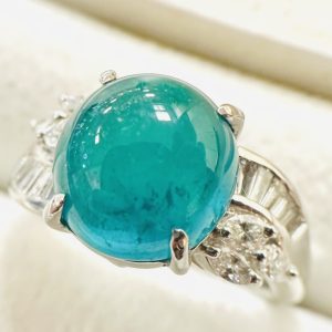 Pt900(プラチナ900) エメラルドリング