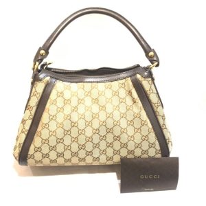 GUCCI スカーレット スタッズ ショルダーバッグ