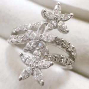 K18(18金)/Pt900(プラチナ900) コンビ メレダイヤモンドリング