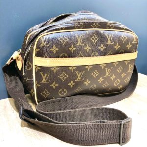 Louis Vuitton ルイヴィトン モノグラム リポーターPM