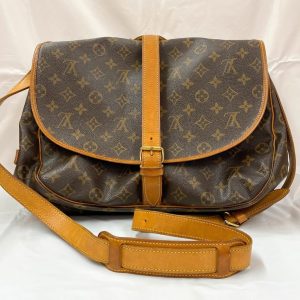 Louis Vuitton ルイヴィトン モノグラム ソミュール ショルダーバッグ