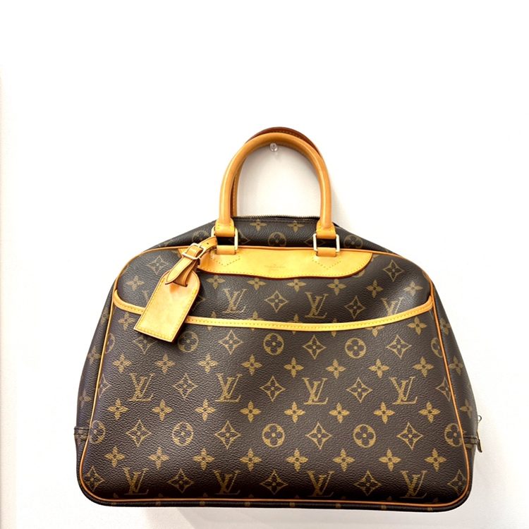 Louis Vuitton ルイヴィトン ドーヴィルの買取実績 | 買取専門店さすがや