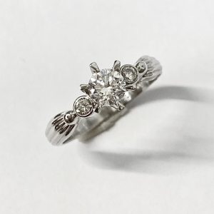 Pt900 ダイヤモンドリング アクセサリー