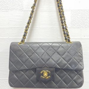CHANEL マトラッセ ラムスキン バック　