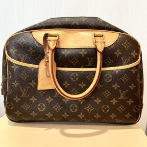 LOUIS VUITTON ルイ・ヴィトン モノグラム ドーヴィル ハンドバッグ