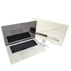 Apple Mac book Pro 15インチ 512GB