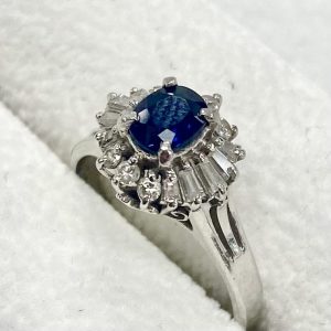 Pt900 サファイア リング