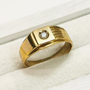 K18 18金 メレダイヤ付きリング