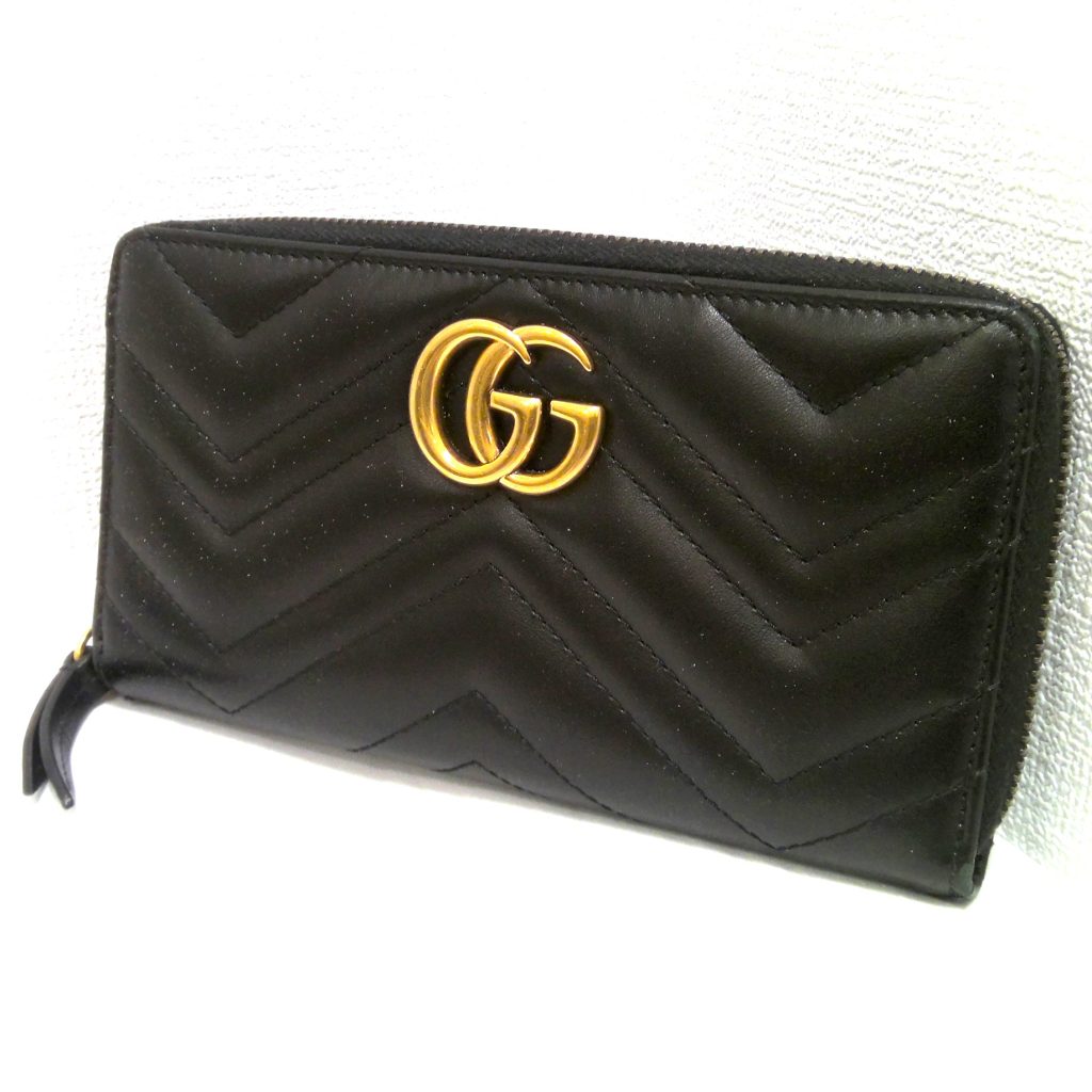 GUCCI GGマーモント 長財布