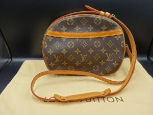 ルイヴィトン ブロア ショルダーバッグ