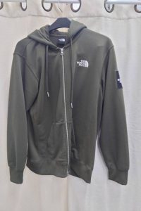 ノースフェイス フルジップパーカー
